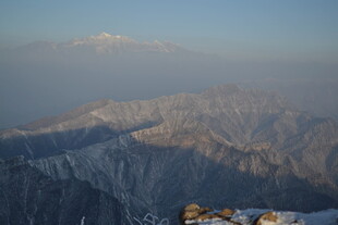 雪山远景 壮丽自然风光