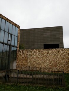 现代风格建筑外观