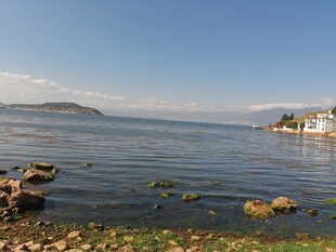 海边风光 宁静的蓝色水域