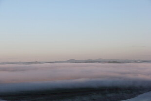 山间云海日出美景