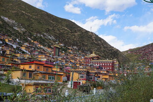 色达佛学院壮丽景观