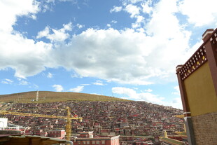 色达佛学院壮观景致