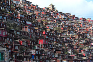 色达佛学院壮观建筑景观