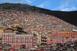 色达佛学院壮观景象