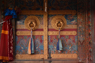 传统中式门饰 古韵十足