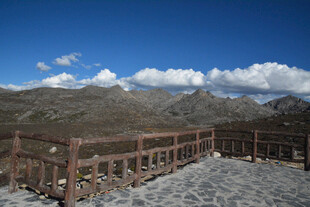 高山观景台风景