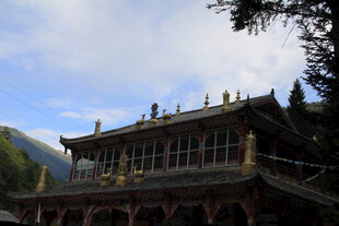 中式古建筑 尽显古朴韵味