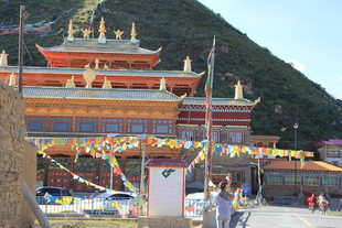 藏式寺庙建筑景观