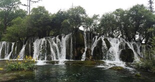 壮观瀑布 自然水景奇观