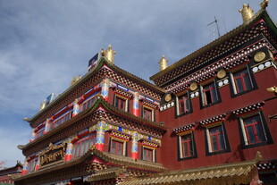 藏式风格寺庙建筑