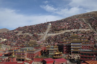 色达佛学院壮观景象