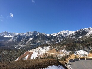 雪山公路风景