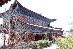 中式古建筑 尽显传统韵味