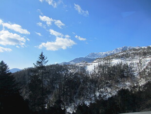 冬日雪山风景
