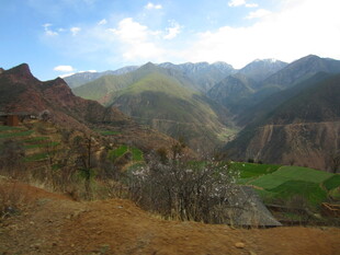 壮丽山景 自然风光如画