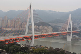 壮观跨江大桥风景图