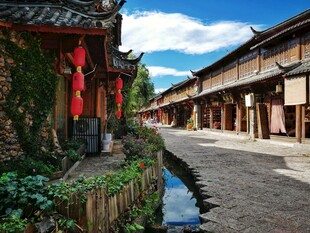 古巷流水 传统民居景致
