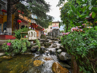 溪边古景 自然与人文交融