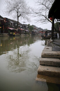 江南水乡古朴临水景致