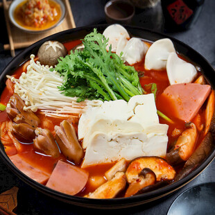韩式美味火锅