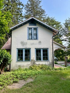 乡村独栋旧屋 宁静之景