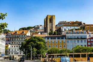 里斯本多彩城市景观