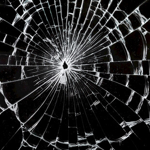 破碎的玻璃纹理特写