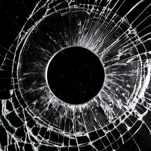 玻璃破碎碎裂背景图