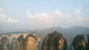 壮丽张家界奇峰景观