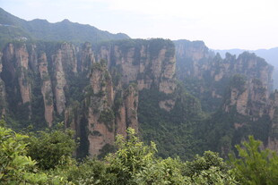 张家界奇峰林立美景