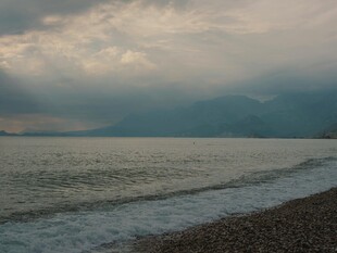 海边暮色 宁静的海岸线