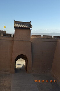 古老城墙门洞景观