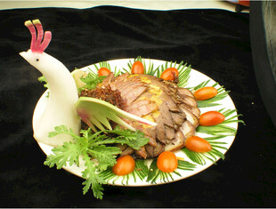 创意摆盘牛肉美食造型