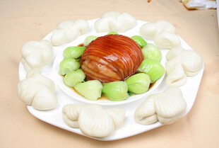 翡翠白玉围扣肉