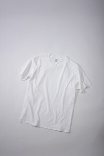 简约白色纯棉短袖T恤
