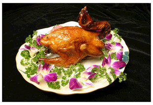 美味烤鸡摆盘精致