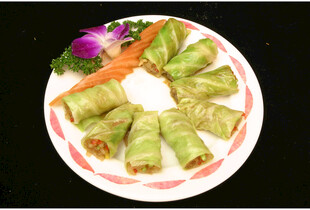 美味春卷摆盘精致