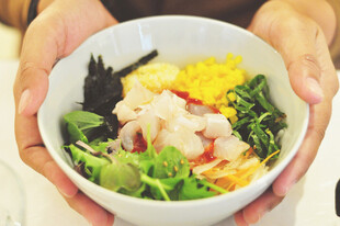 鲜虾蔬菜营养美味碗