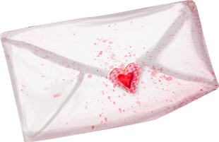 爱心点缀的透明梦幻信封