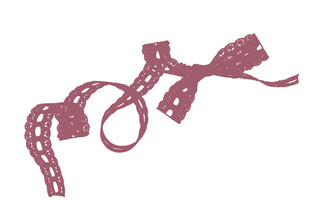 粉色镂空蝴蝶结丝带