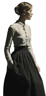 复古装扮的优雅女性