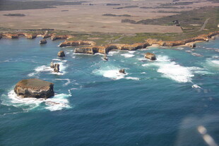 大洋路十二使徒岩海景