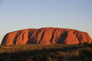 澳大利亚乌鲁鲁巨石景观