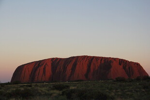 澳大利亚乌鲁鲁巨石景观