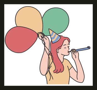 女孩手持气球吹派对哨