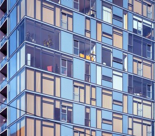 现代高楼外观独特景致