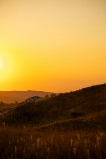 夕阳下的原野美景