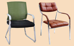 两把风格各异的简约椅子