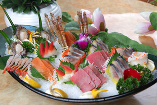 丰盛刺身拼盘