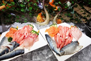 新鲜刺身拼盘
